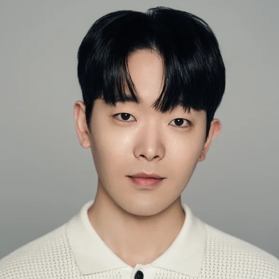 Lee Kyu-Sung