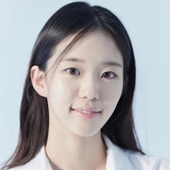 Lee So-E