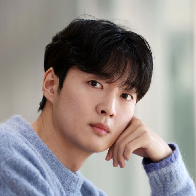 Kang Young-Seok