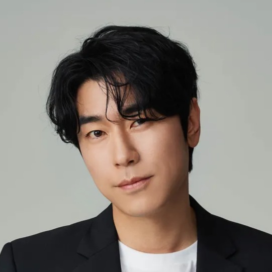 Lee Si-Eon