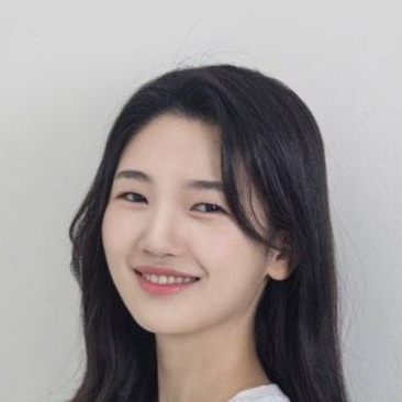 Hong Yu-Ri