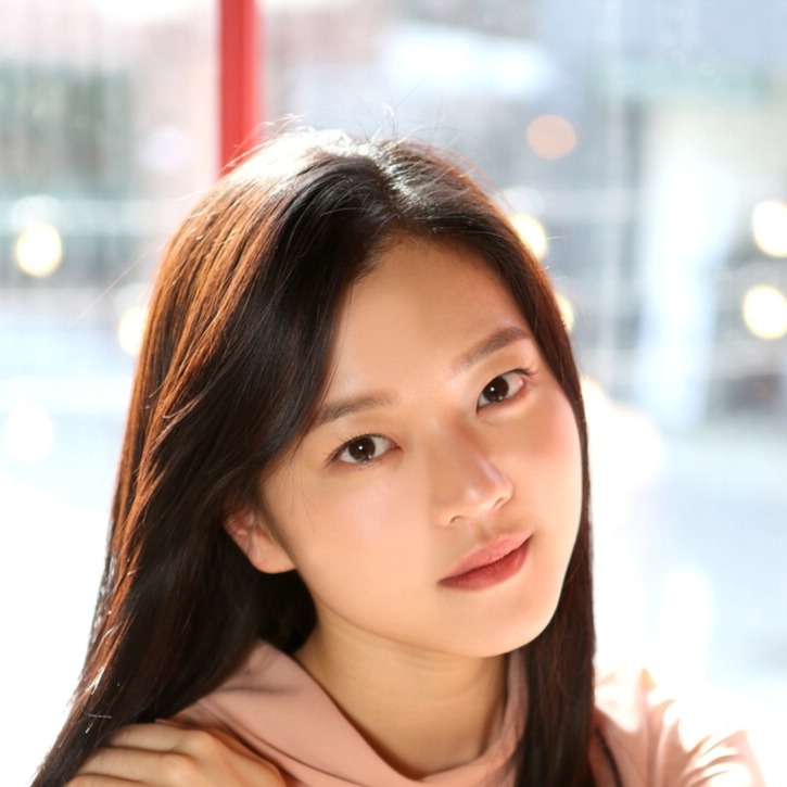 Go Ah-Sung