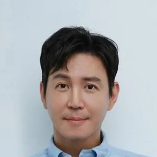 Choi Won-Young