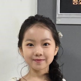 Han Si-A